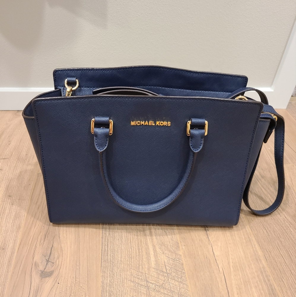 Michael Kors bag